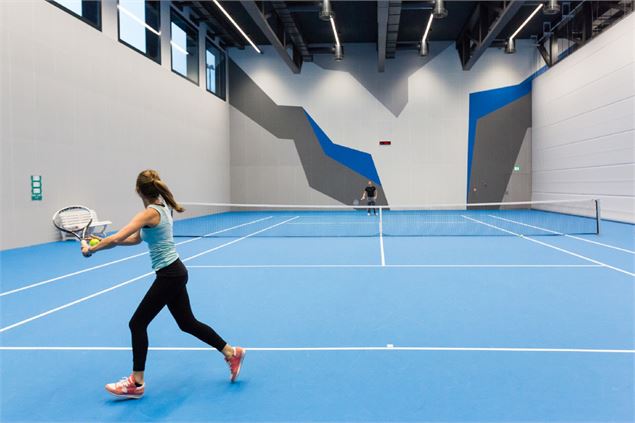 Court de tennis intérieur - Centre Sportif de Verbier - Melody Sky