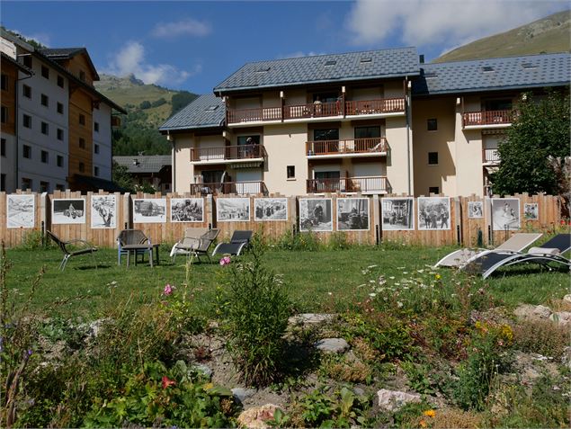 Exposition de photos anciennes prises par Bernard Grange à Valloire - M. Collomb / Valloire Tourisme