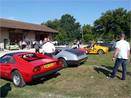 Rassemblement véhicule anciens - Boz auto sport