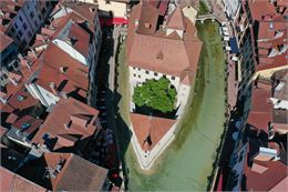 Vue aérienne du Palais de l'Île par drone - Lookin 3D