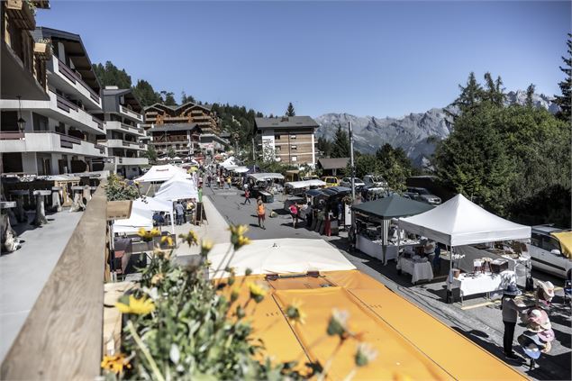 Marché artisanal et brocante - @Benoit Gaillard