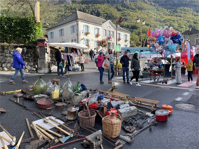Vide-grenier de la Foire d'automne - Praz de Lys Sommand