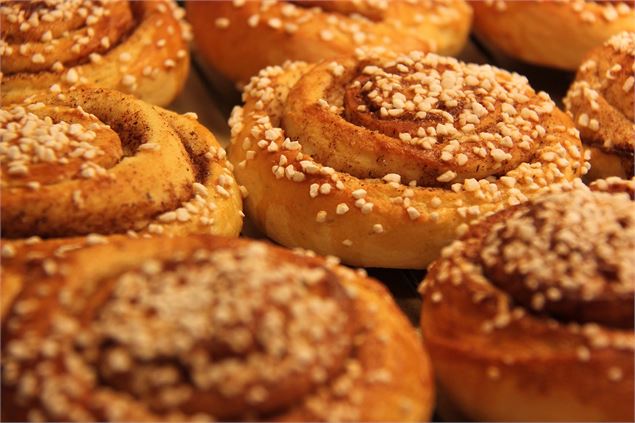 Vente de brioches et vide-grenier - Pixabay