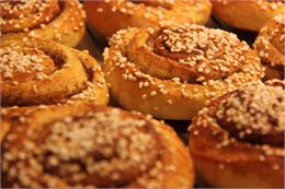 Vente de brioches et vide-grenier - Pixabay