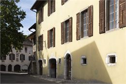 Cité Médiévale de La Roche-sur-Foron - Gilles Bertrand