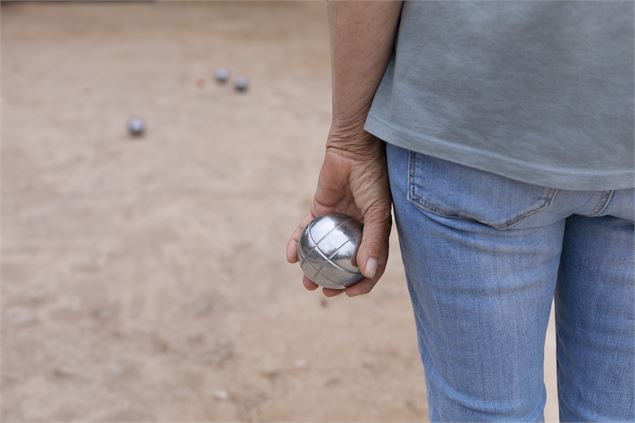 Pétanque : challenge Eric Marchand_Saint-Etienne-de-Cuines - Freepik