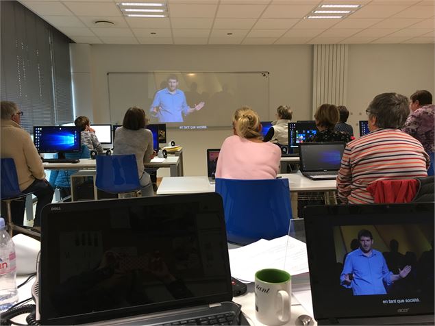 salle atelier numérique - ateliernumerique