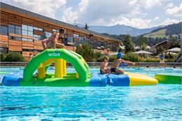 enfants_parcours_aquatique - mairie_megeve