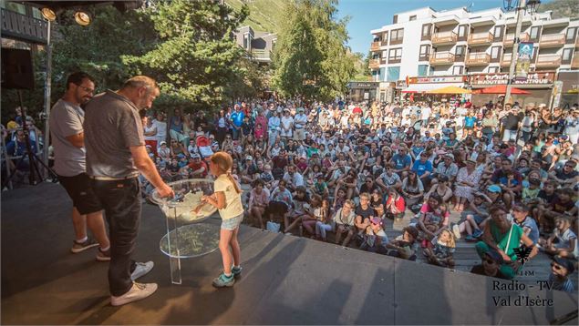 Tombola des commerçants à Val d'Isère en été - Radio Val d'Isère
