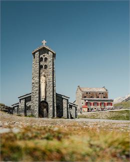 Chapelle du Col de l'Iseran en été - Yann Allegre