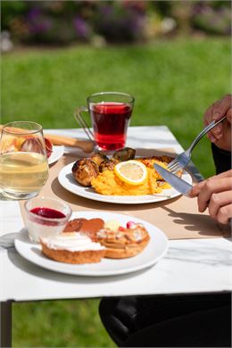 Brunch en terrasse au cœur d'Aix-les-Bains ! - Noémie Gervais