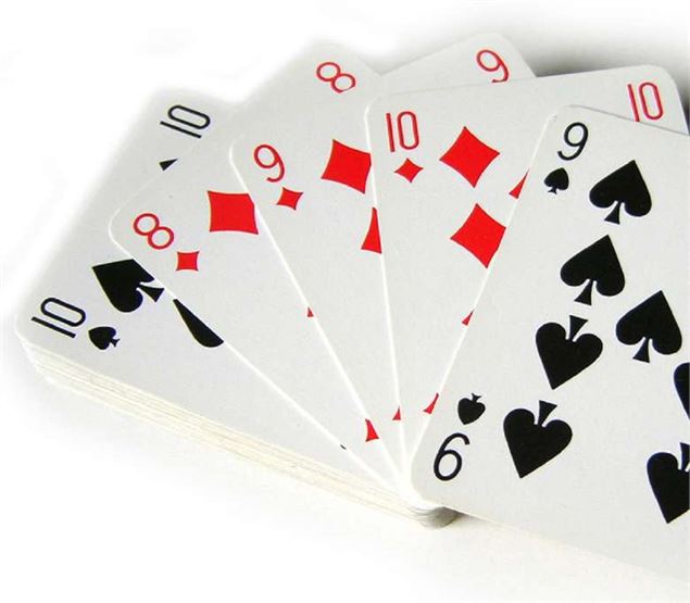 Concours de Belote_Bellevaux - Pixabay