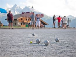 Tournois de pétanque à la Rosière. Profitez de rencontrer des amateurs de la pétanque à la Rosière -