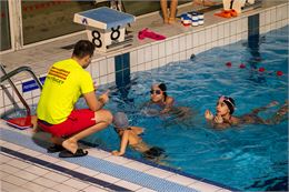 Stages cycl'eau centre nautique Oyonnax - Haut-Bugey Agglomération