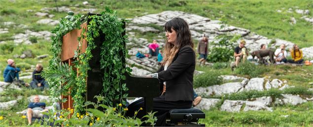 Un piano sous les étoiles - OT Samoens - Mathilda Manzi