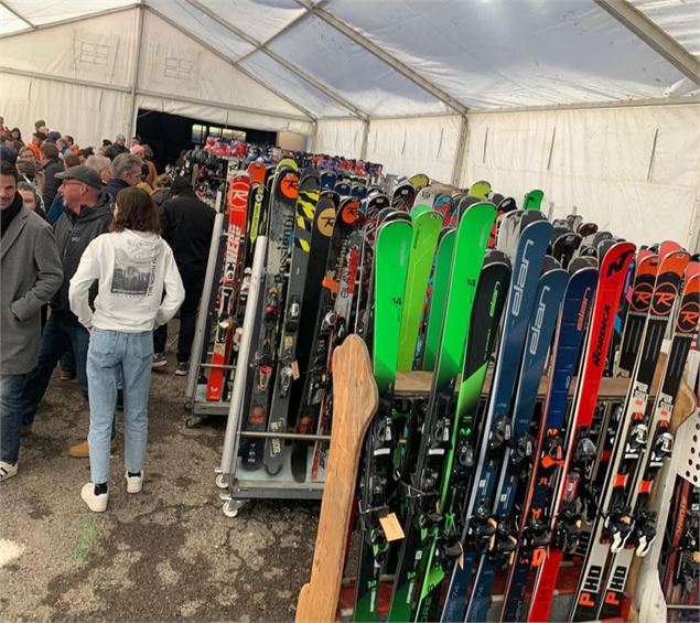 Foire aux skis_Lullin - Ski Club Bellevaux - Lullin / R. Baud