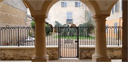 Visite commentée du Cellier des Ursulines de Thoissey_Thoissey