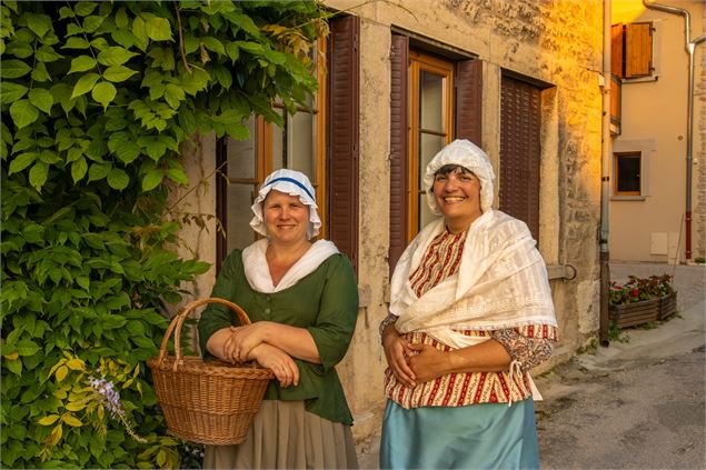 Visite costumée de St-Sorlin-en-Bugey - Vincent Maistre Bazin / Plaine de l'Ain Tourisme