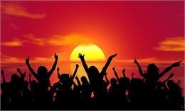 Silhouettes qui dansent au soleil couchant - Pixabay