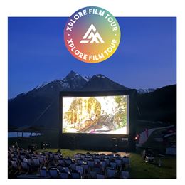 Séance cinéma en plain air + logo