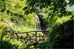 Cascade Jardin Jaysinia - OTSamoens
