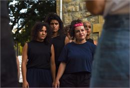 Parade d'intimidation Aigre-douce  - Spectacle Est Dans La Rue_La Toussuire - Mathildaolmi