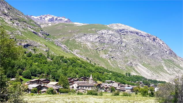 Le vieux village - B.Filliol - OTHMV