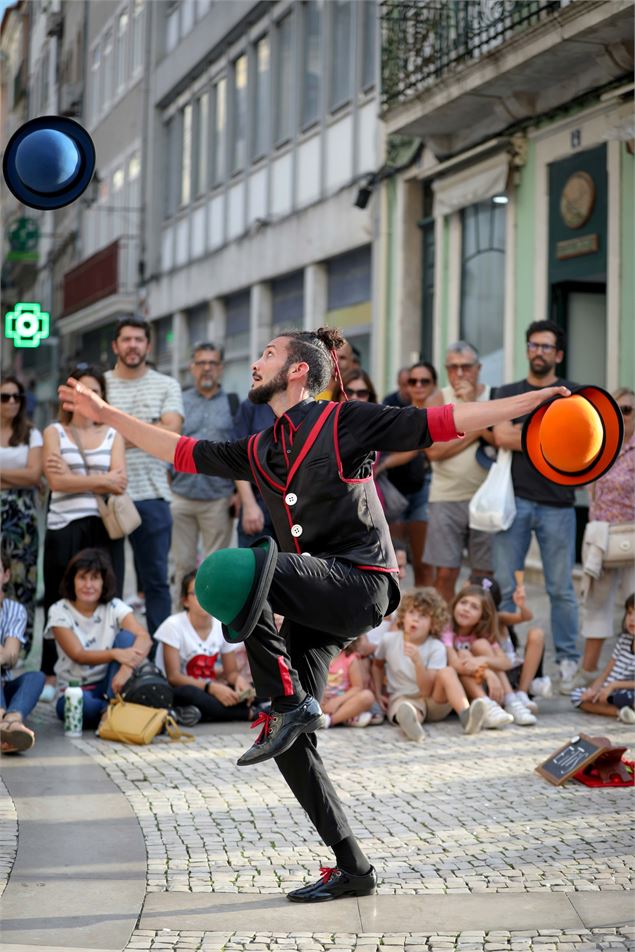 Spectacle pour les enfants | Por el Momento_Morgins