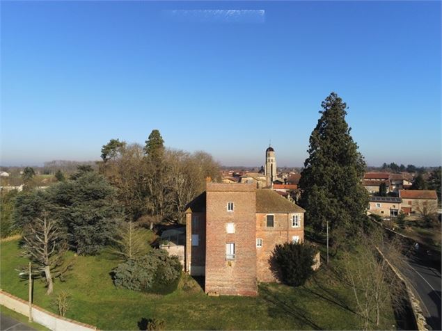 Château de Bâgé-le-Chatel - Jean-Claude THEVENOT
