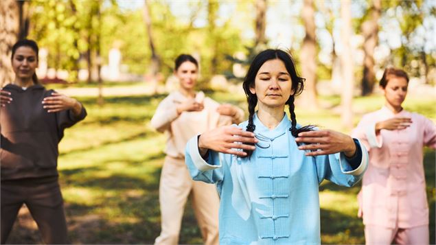 Séance plein air qi gong_Rumilly