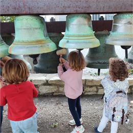 Doudou visite le château - Le coin des enfants (2-3 ans) - VAH CHAMBERY