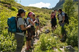 Rencontre sur sentiers avec les gardes-moniteurs du Parc national de la Vanoise - Site Pont St Charl
