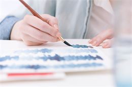 Visite en famille et atelier d'art plastique à la Chapelle de la Visitation - Unsplash