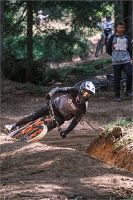 No Name Race