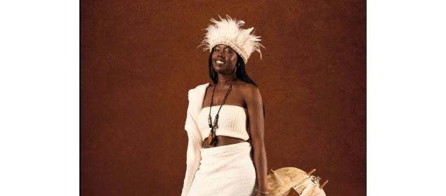 Surprenant festival : Concert de Kora et chant : Senny Camara en quintet_Méribel - Senny Camara