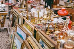Vide Grenier à Lacoux_Plateau d'Hauteville