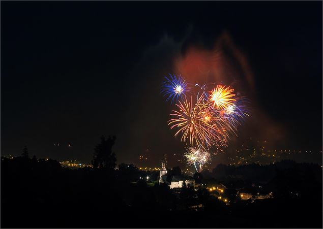 Feux d'artifice à Cordon - Jérémie Bottollier