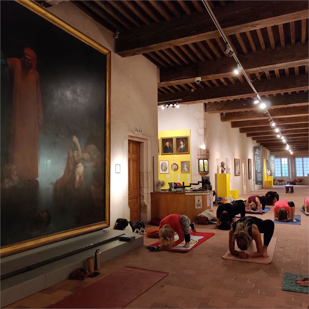 Yoga Vinyasa_Bourg-en-Bresse - © Marine Bontemps