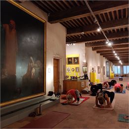 Yoga Vinyasa_Bourg-en-Bresse - © Marine Bontemps