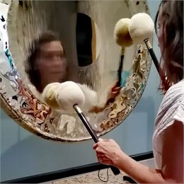 Méditation gong - © Pamela Perraud