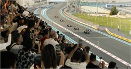 Image du film "F1® LE FILM" - Copyright Warner Bros.