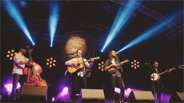 Roots & Drive - Spectacles de Mon Moulin - Association Instinct'taf - Groupe Roots & Drive