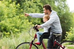 Circuit petites histoires à vélo_Trévoux - Freepik