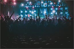 Concert du groupe "Ruelle Mélodie_Belley - Pixabay- RahulPandit