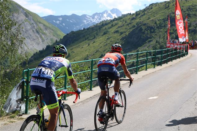 Cyclisme Col de la Croix de Fer - © OT Saint Sorlin d'Arves - V Bellot-Mauroz