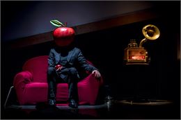 Chut ! Une pomme_Cluses