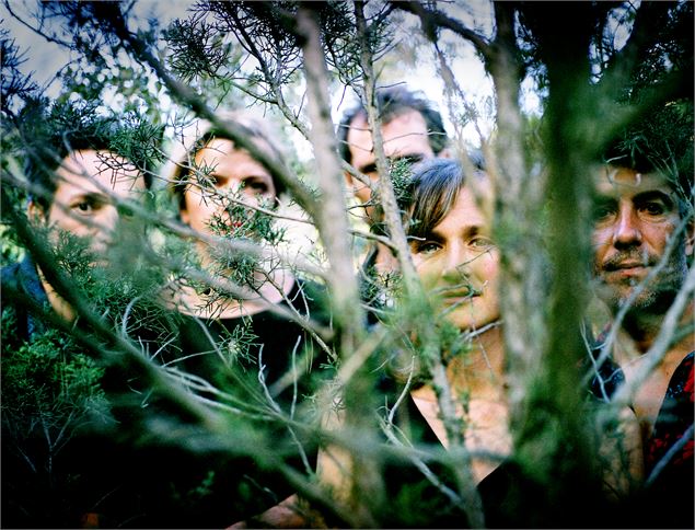 Des oiseaux la nuit : Chanson folk à la bougie_La Motte-Servolex - @ Tomas Bazzato