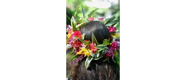 Ressourcez-vous! Atelier Tressage et couronne de fleurs._Le Corbier