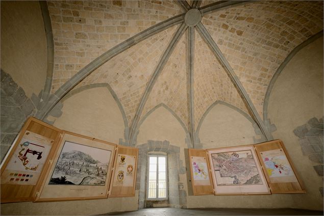 Tour Tréorerie du Château des ducs de Savoie - Département de la Savoie