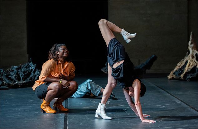 Black Lights - Mathilde Monnier_Annecy - © Marc Coudrais